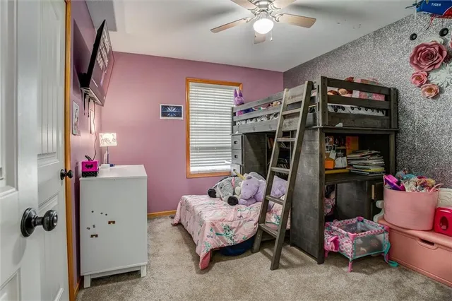 $585,000 | 453 Northeast County Road 14004, Adrian, MO 64720