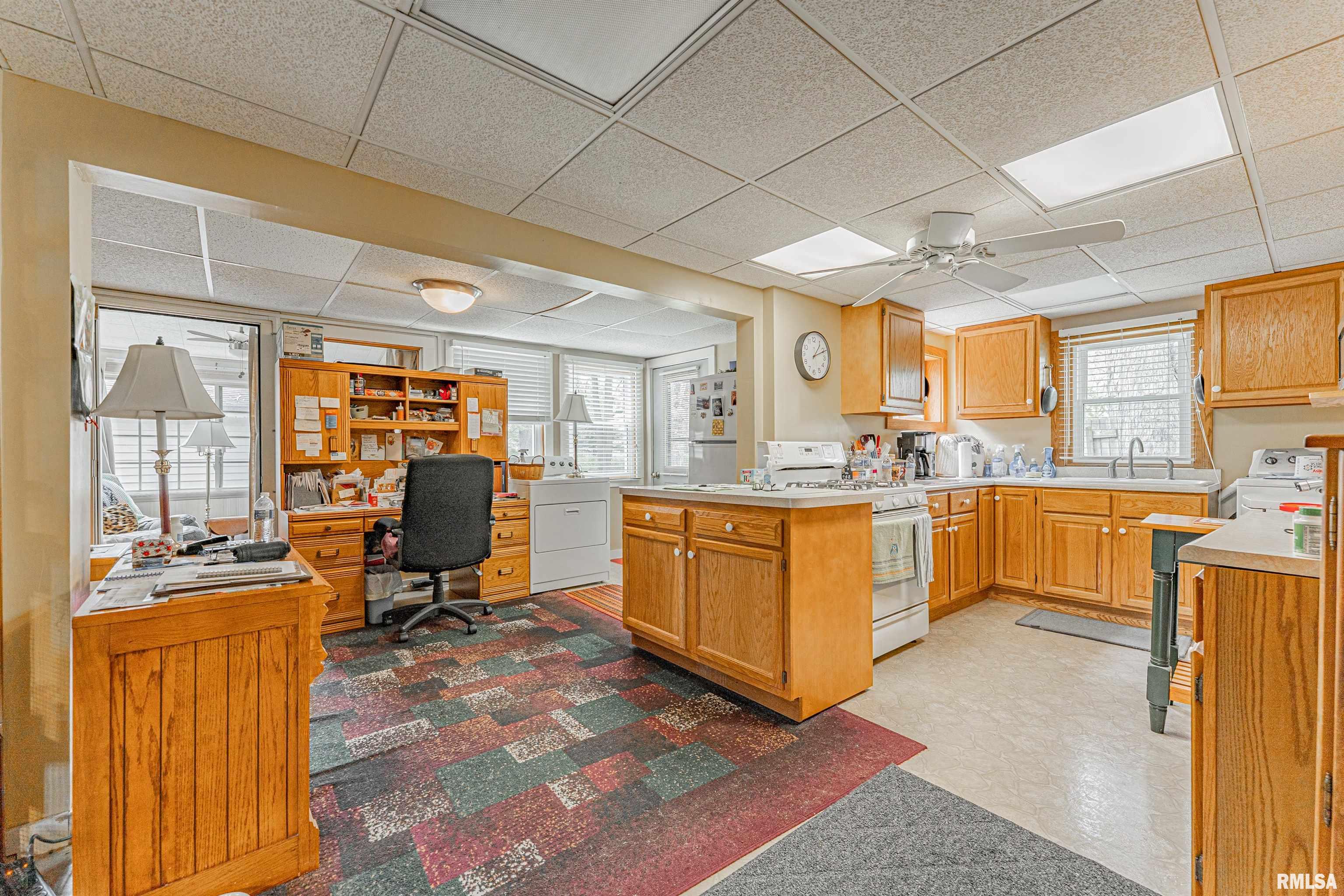 6112 Turkey Run Road Sherman, IL 62684 - Photo 14 of 36 Gallery Image 14