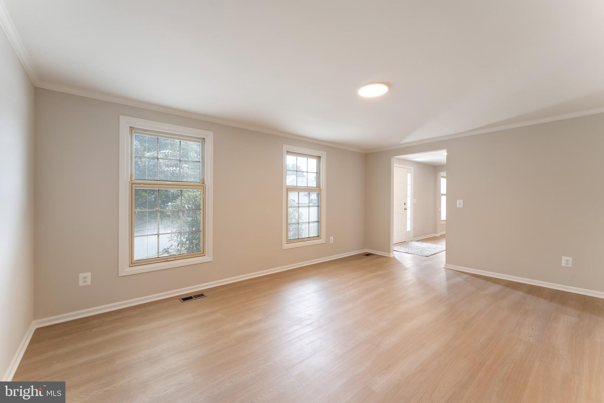 1330 Rock Chapel Road Herndon, VA 20170 - Photo 9 of 41 2ND VIEW OF LIVING ROOM LOOKING TOWARDS FRONT DOOR