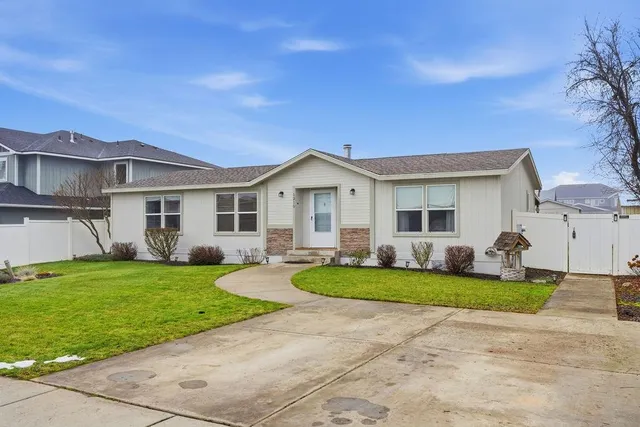 $355,000 | 1210 North Arc Street, Spokane Valley, WA 99016