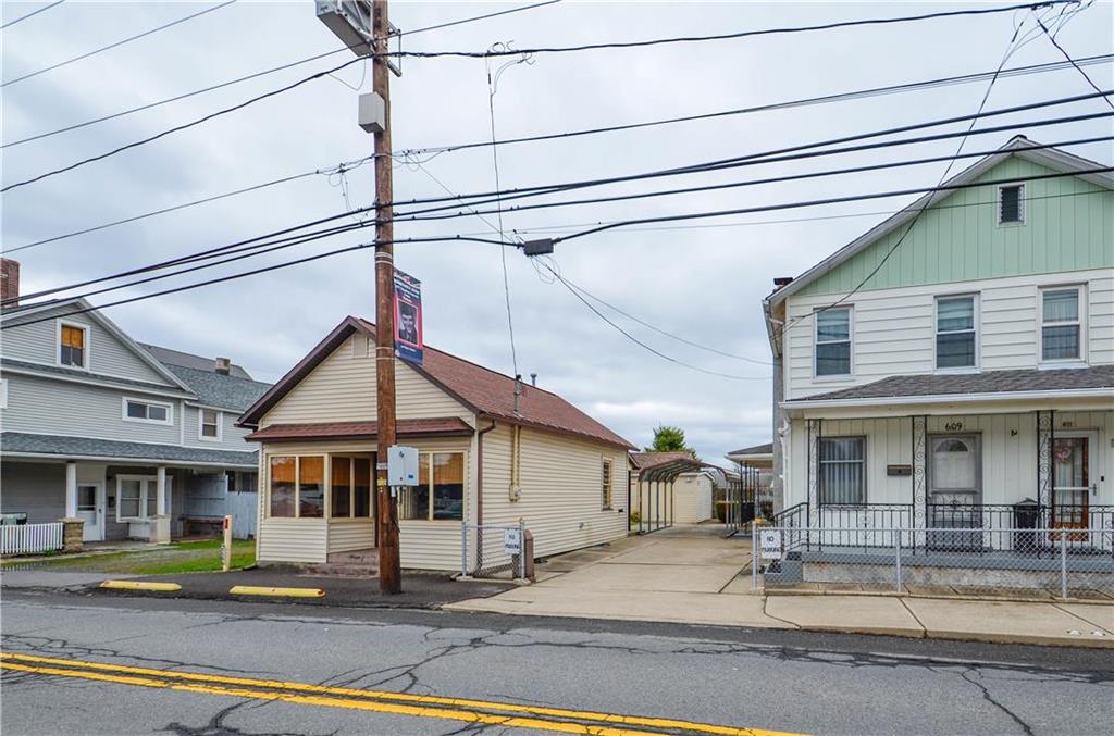 609 Stephenson Street, Duryea, PA 18642 Compass