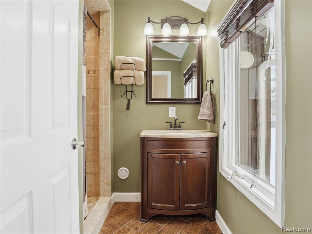 58106 Delmar Washington, MI 48094 - Photo 6 of 40