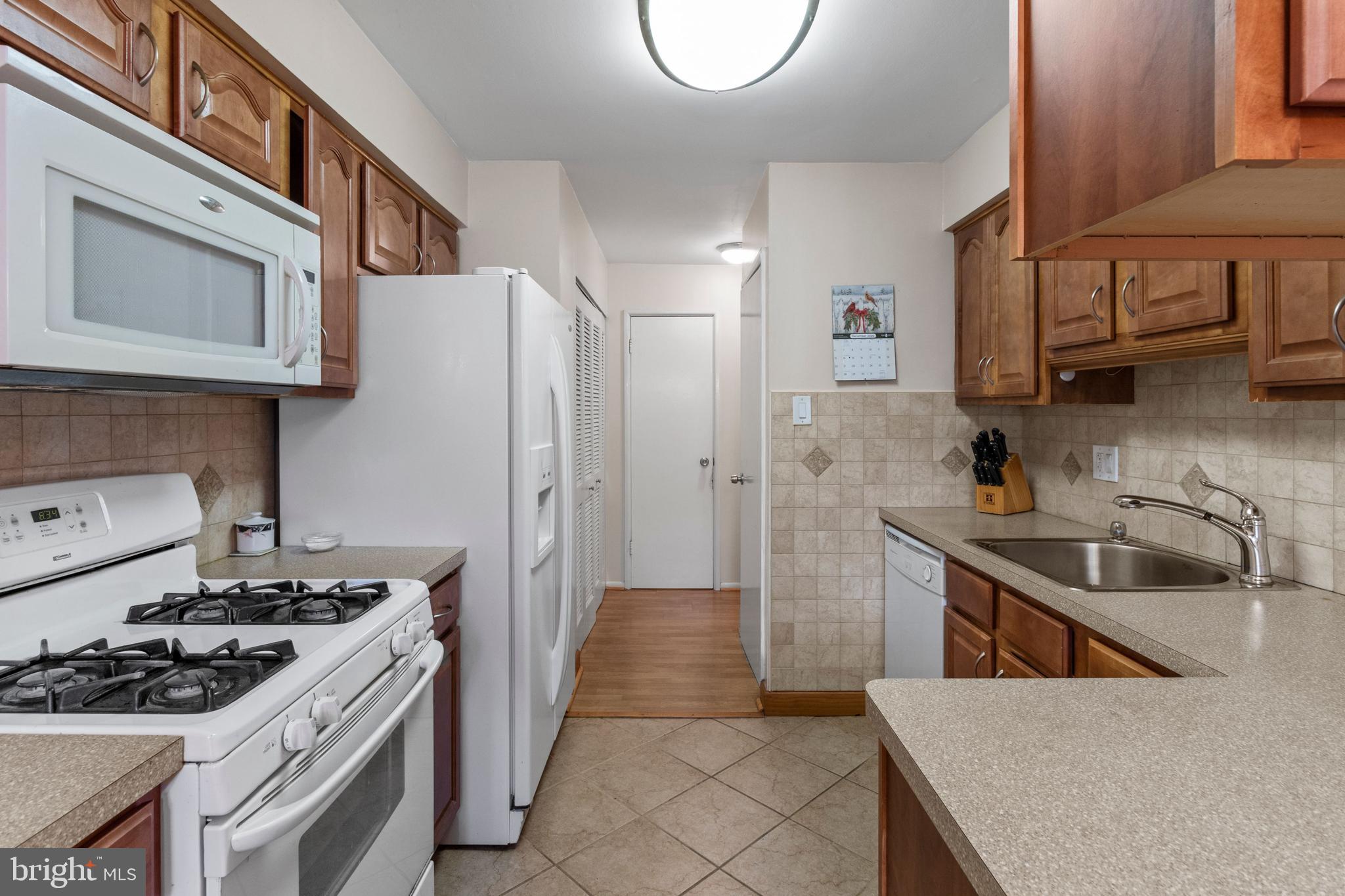 434 Rennard Street Philadelphia, PA 19116 - Photo 8 of 29 Gallery Image 8