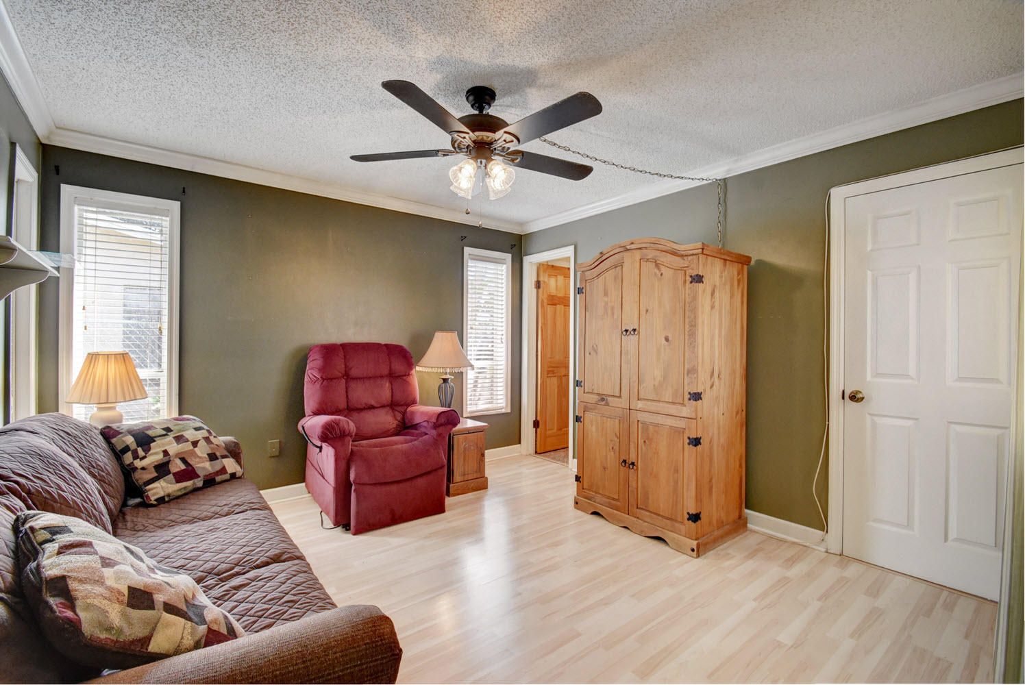 9540 Southwest 2nd Road Boca Raton, FL 33428 - Photo 21 of 30 9540 SW 2nd Rd (26)