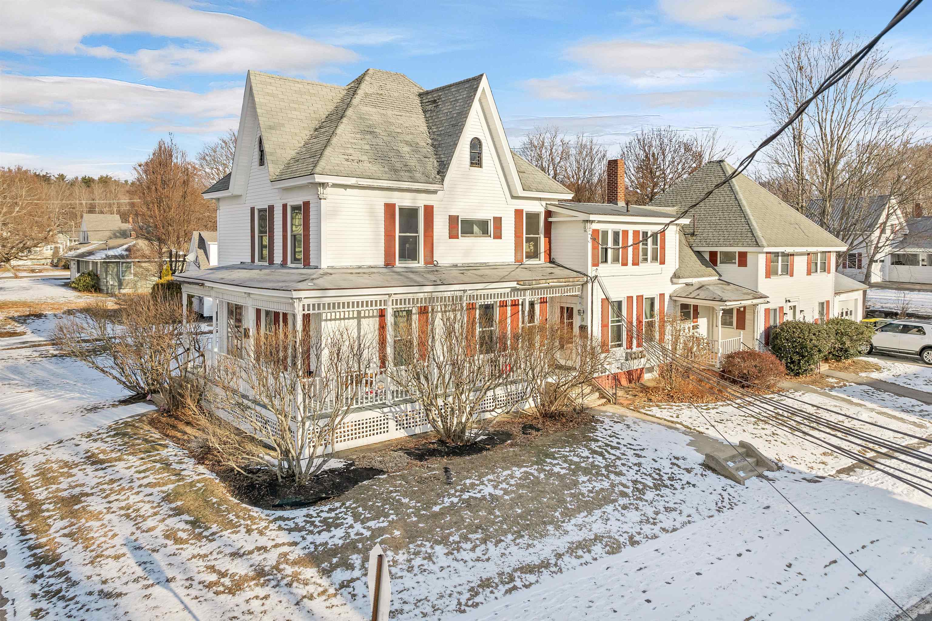 405 Elm Street Laconia, NH 03246 - Photo 2 of 54