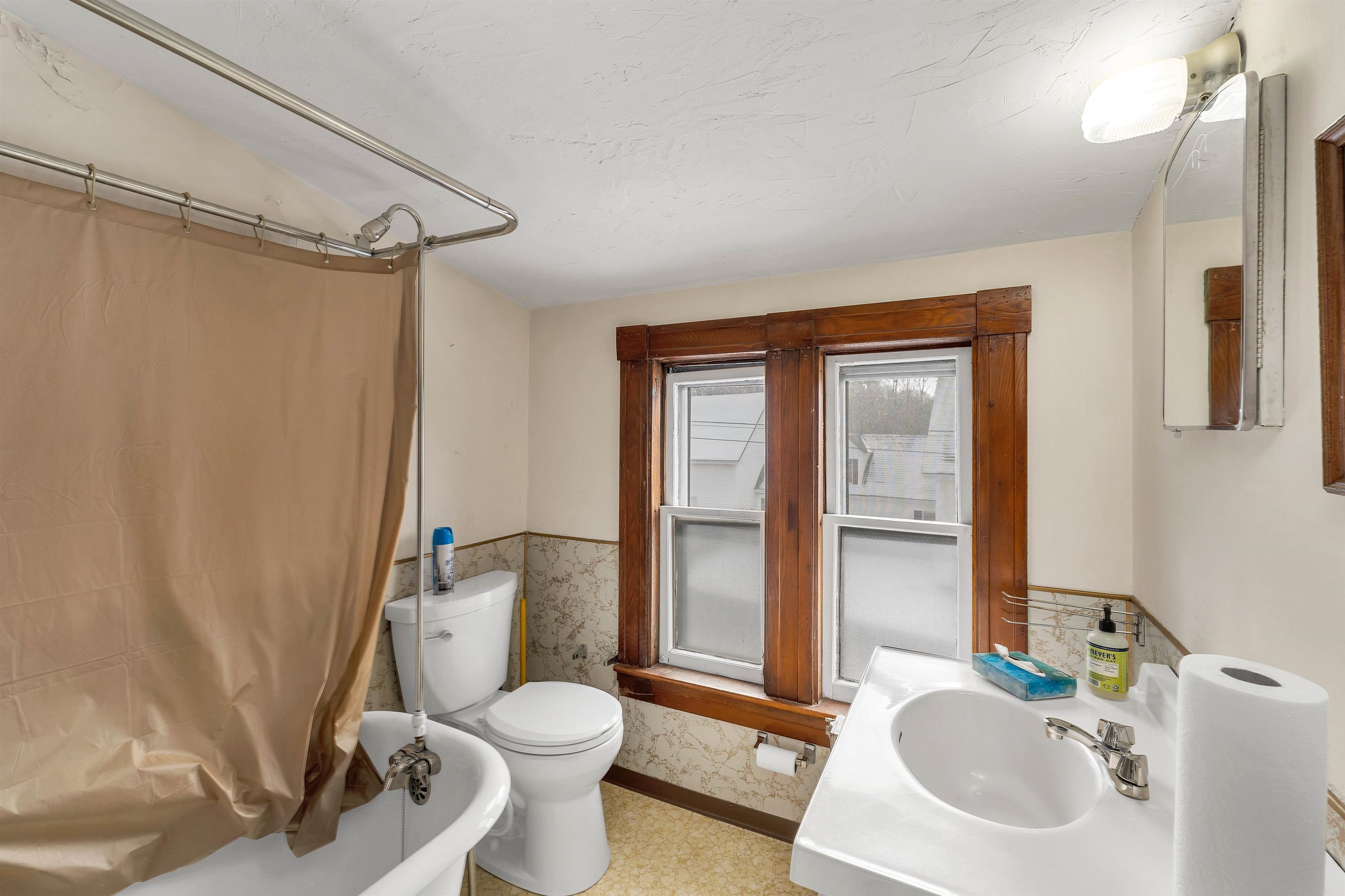 405 Elm Street Laconia, NH 03246 - Photo 35 of 54
