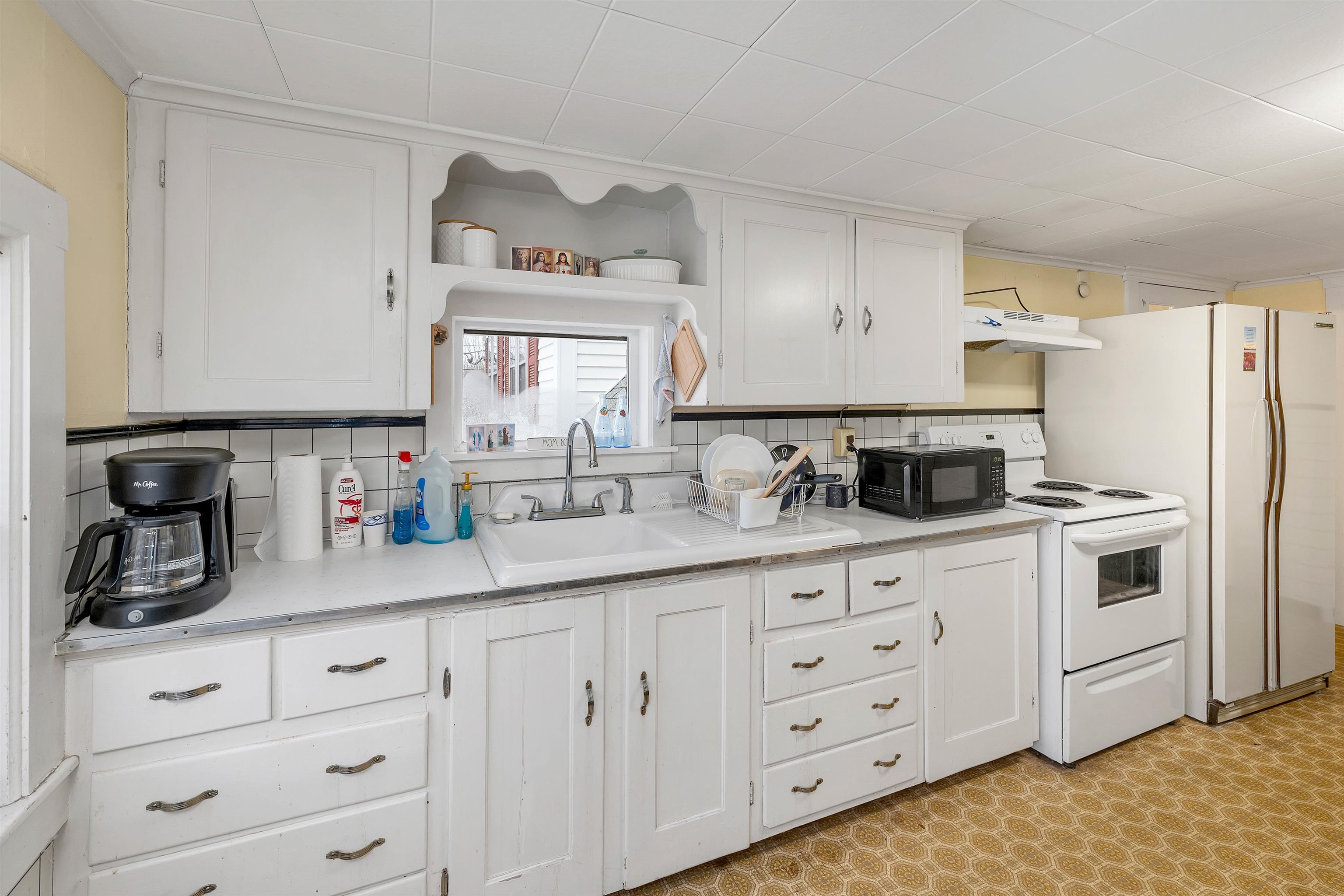 405 Elm Street Laconia, NH 03246 - Photo 41 of 54