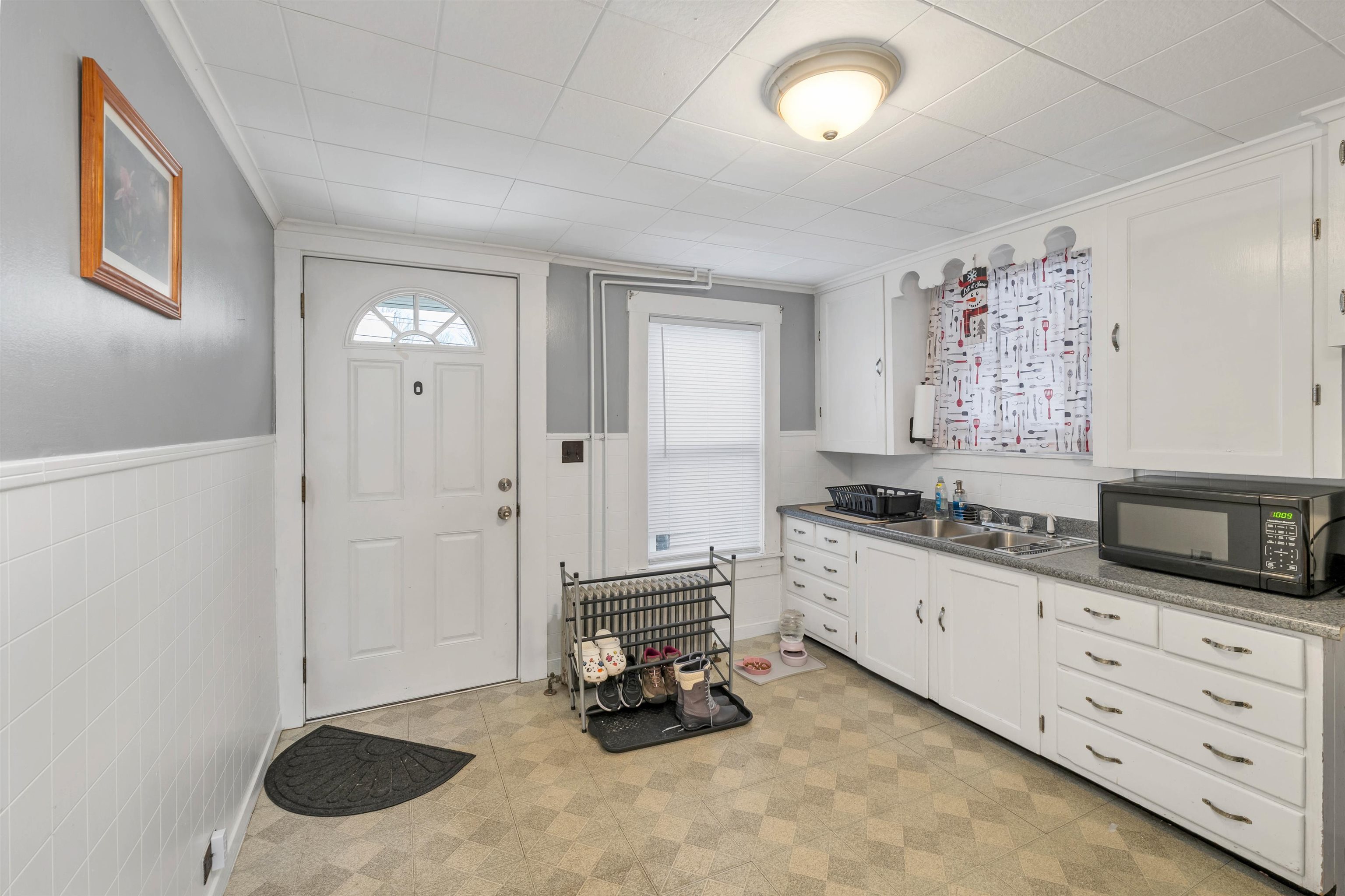 405 Elm Street Laconia, NH 03246 - Photo 45 of 54