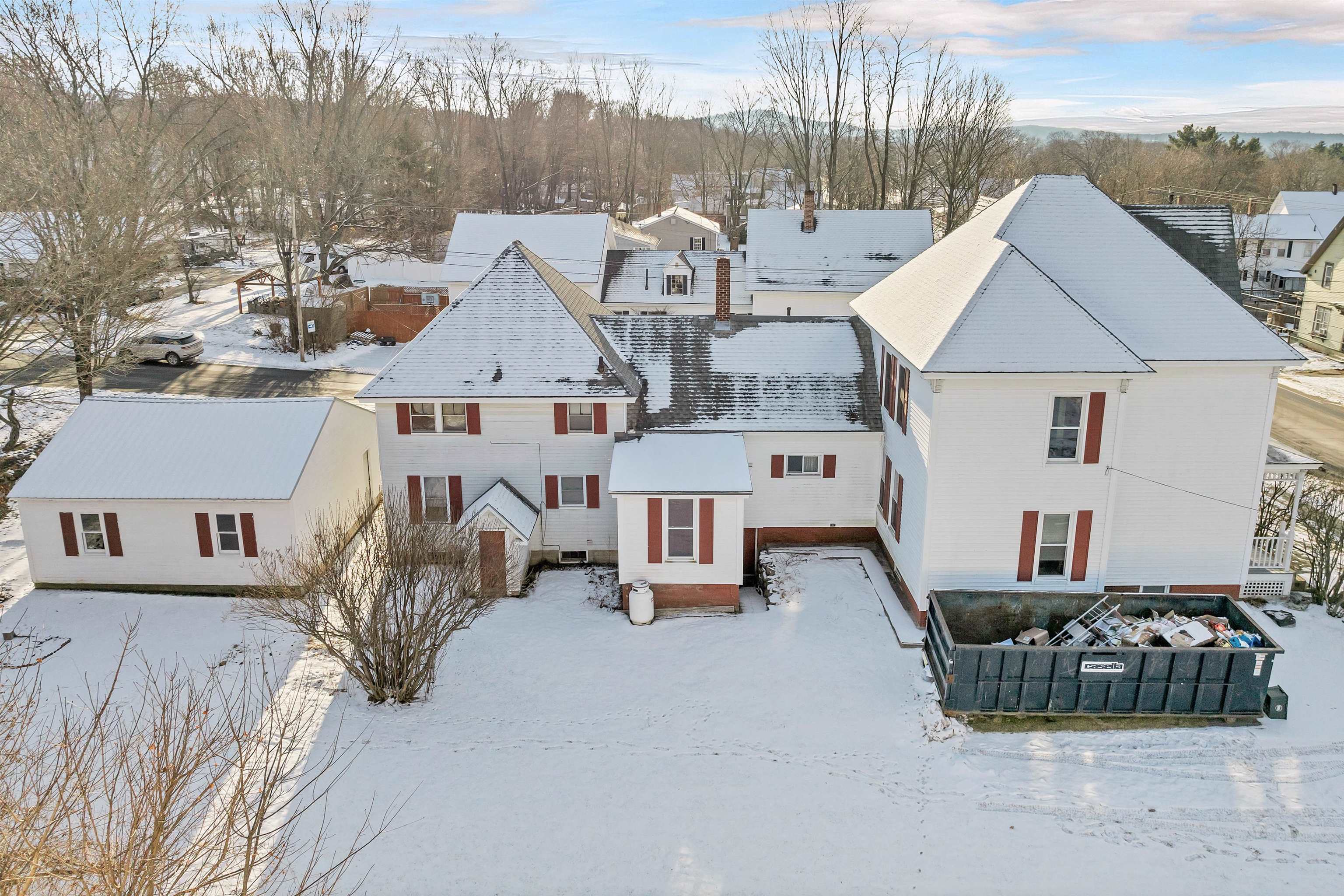 405 Elm Street Laconia, NH 03246 - Photo 6 of 54