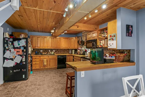 $209,000 | 300 North Lincoln Street, Thomasboro, IL 61878