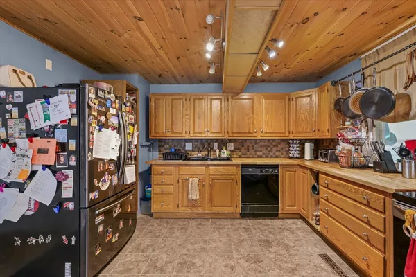 $209,000 | 300 North Lincoln Street, Thomasboro, IL 61878