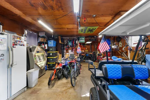 $209,000 | 300 North Lincoln Street, Thomasboro, IL 61878