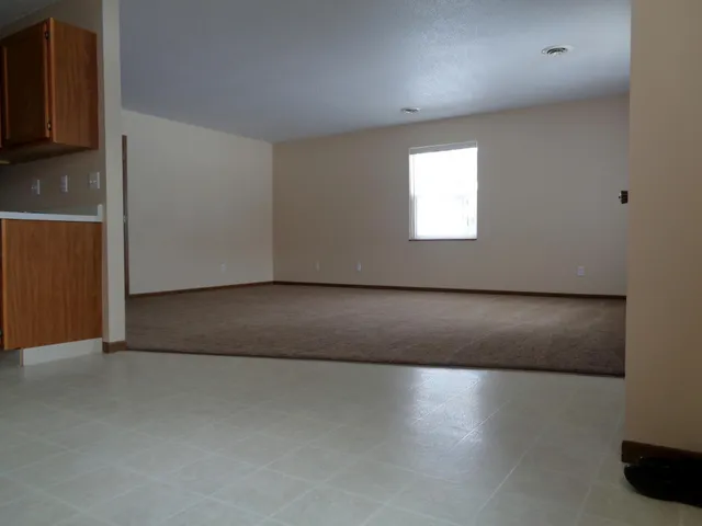 $1,350 | 1708 Lincoln Avenue, Unit 6, Montevideo, MN 56265