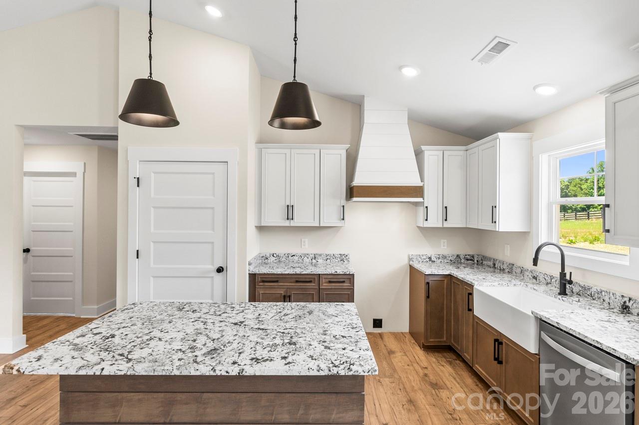 697 Alf Hoover Road Lincolnton, NC 28092 - Photo 8 of 47