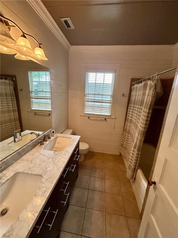11822 Old Demere Road St. Simons Island, GA 31522 - Photo 10 of 15 Full Bath
