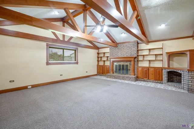 $389,900 | 209 Country Estates Drive, Houma, LA 70364