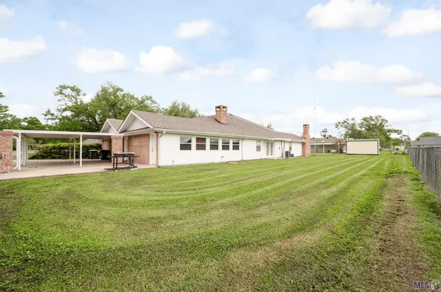 $389,900 | 209 Country Estates Drive, Houma, LA 70364