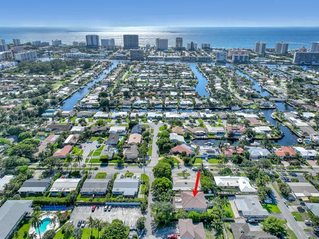 $5,000 | 2560 Northeast 11th Street, Pompano Beach, FL 33062