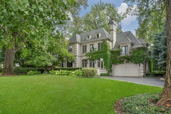 $2,290,000 | 887 Crescent Boulevard, Glen Ellyn, IL 60137