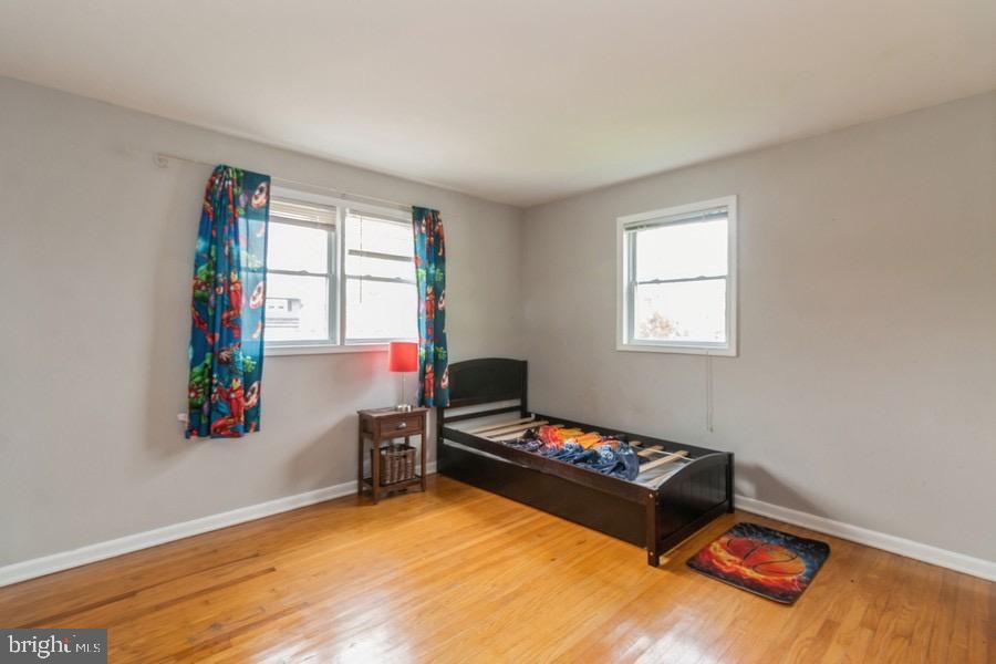 795 Garden Road Warminster, PA 18974 - Photo 15 of 25 3rd floor bedroom 2