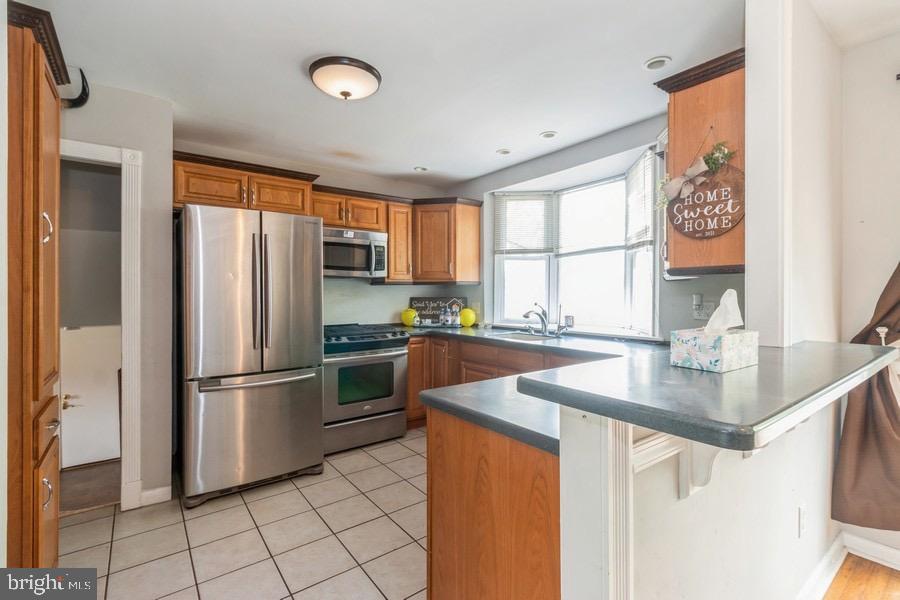 795 Garden Road Warminster, PA 18974 - Photo 6 of 25 Kitchen