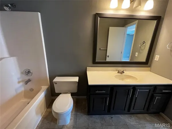 $179,900 | 71 Woodlake Court, Unit A, Lake St. Louis, MO 63367