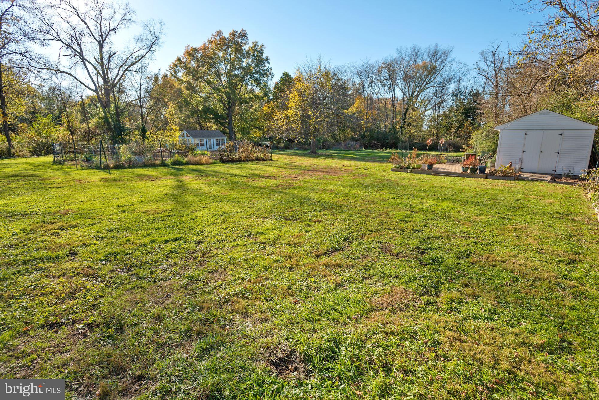 2950 Atoka Road Marshall, VA 20115 - Photo 6 of 29 Rear yard