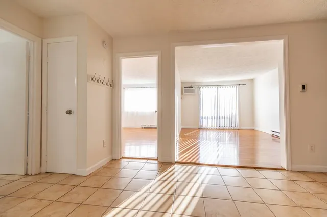 $195,000 | 39 Old Hackett Hill Road, Unit 3F, Manchester, NH 03102