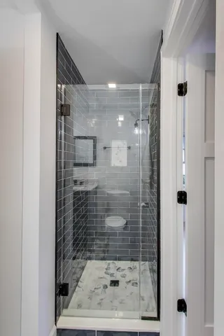 $675,000 | 407 La Fox River Drive, Algonquin, IL 60102