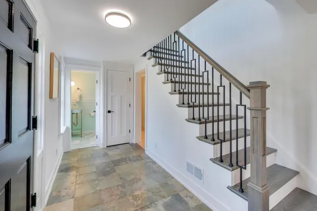 $675,000 | 407 La Fox River Drive, Algonquin, IL 60102