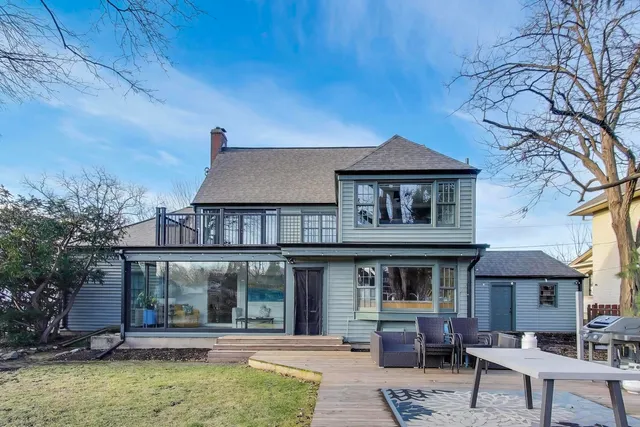 $675,000 | 407 La Fox River Drive, Algonquin, IL 60102