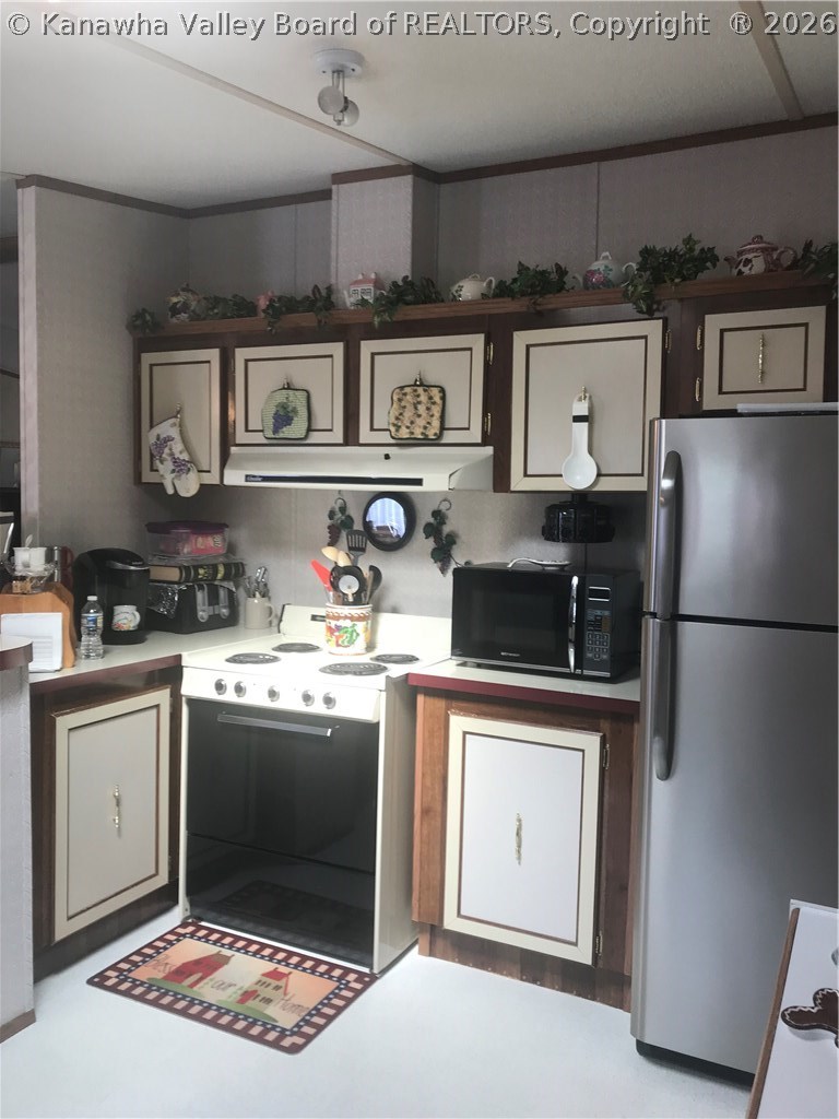 521 Buckeye Frk Road Sod, WV 25564 - Photo 8 of 12 Gallery Image 8