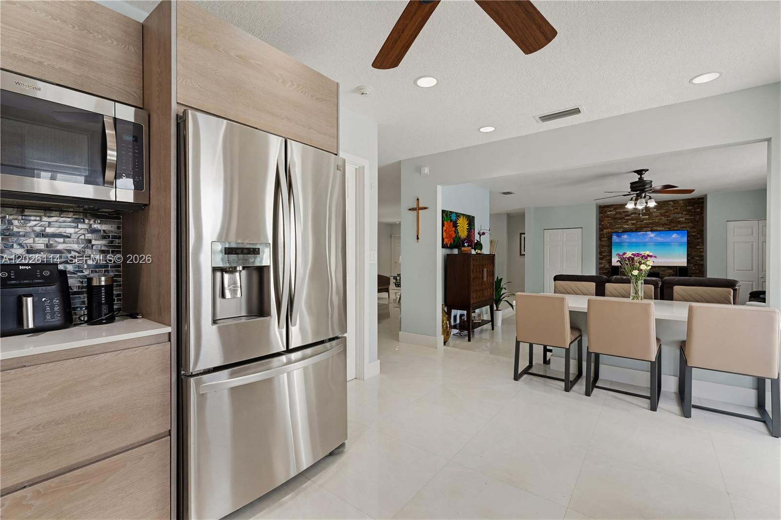 9641 Southwest 66th Street Miami, FL 33173 - Photo 23 of 57