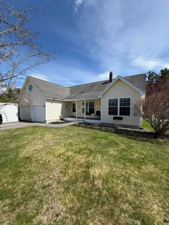 $600,000 | 4 Chantelle Way, Saco, ME 04072