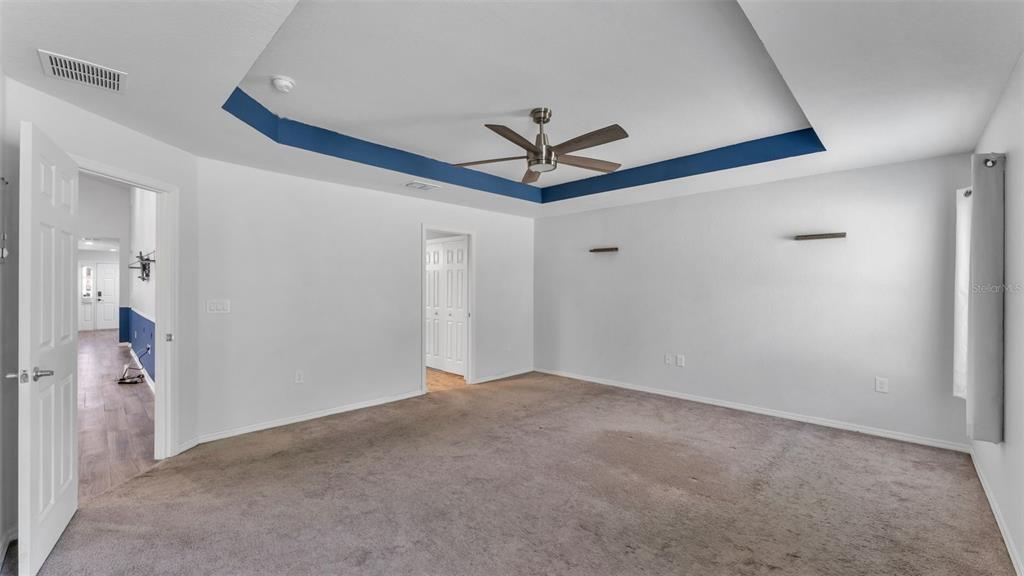 501 Interlock Street Lake Alfred, FL 33850 - Photo 26 of 49 a view of a hallway
