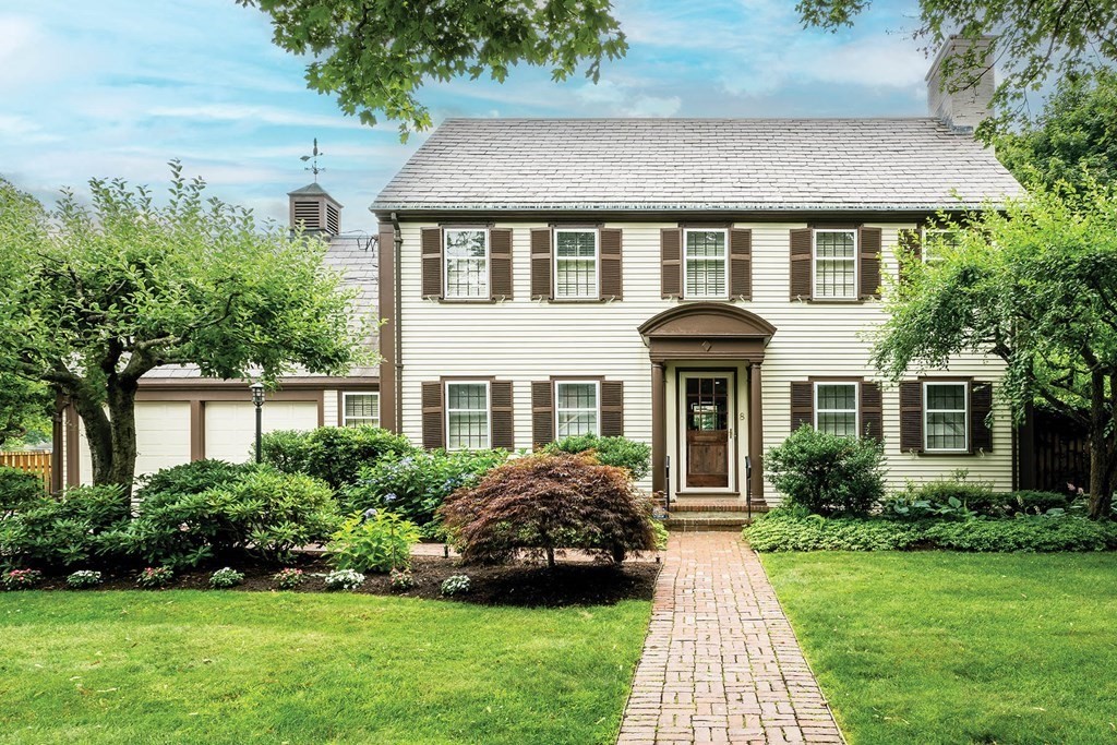 8 Manitoba Road Newton, MA 02468 - Photo 1 of 11