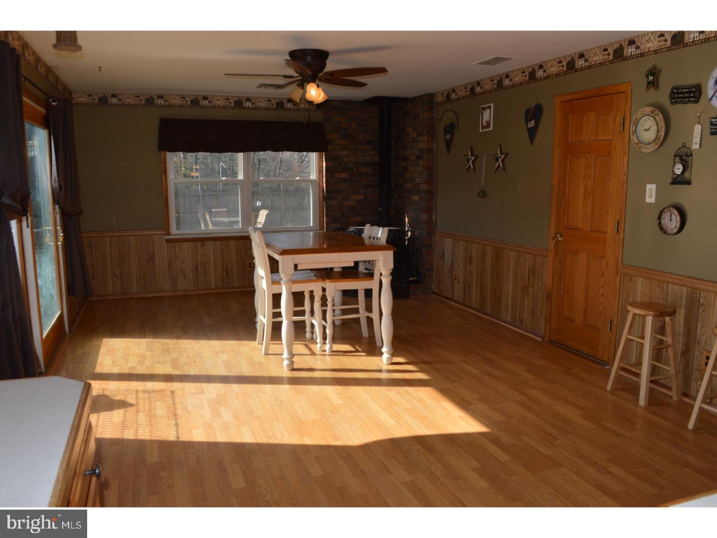 35 Three Bridge Road Monroeville, NJ 08343 - Photo 7 of 21