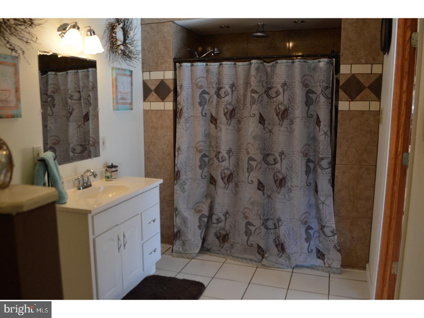 35 Three Bridge Road Monroeville, NJ 08343 - Photo 10 of 21