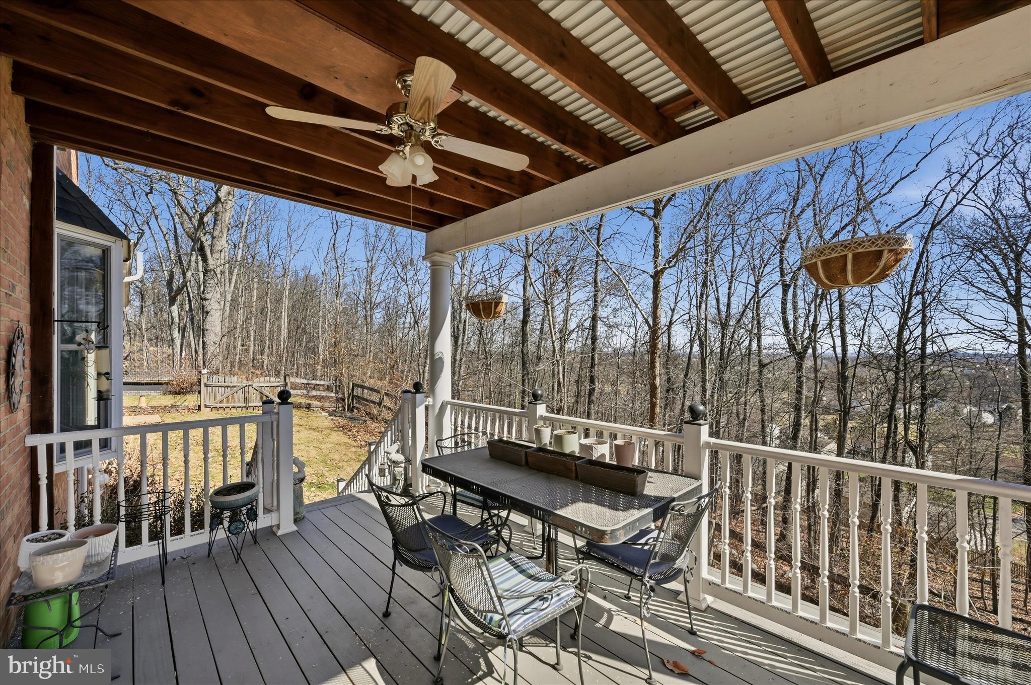 520 Clagett Street Southwest Leesburg, VA 20175 - Photo 14 of 94 Deck