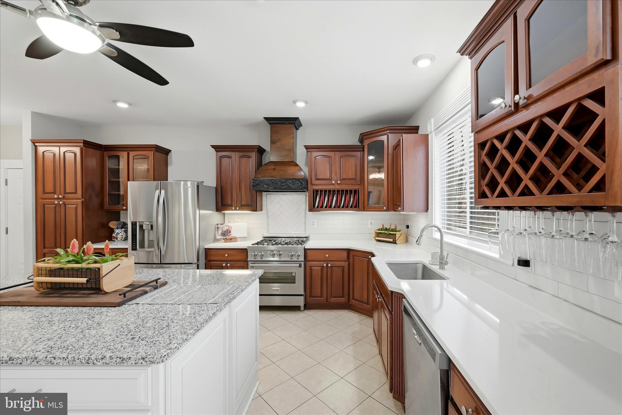 520 Clagett Street Southwest Leesburg, VA 20175 - Photo 24 of 94 Gourmet Kitchen