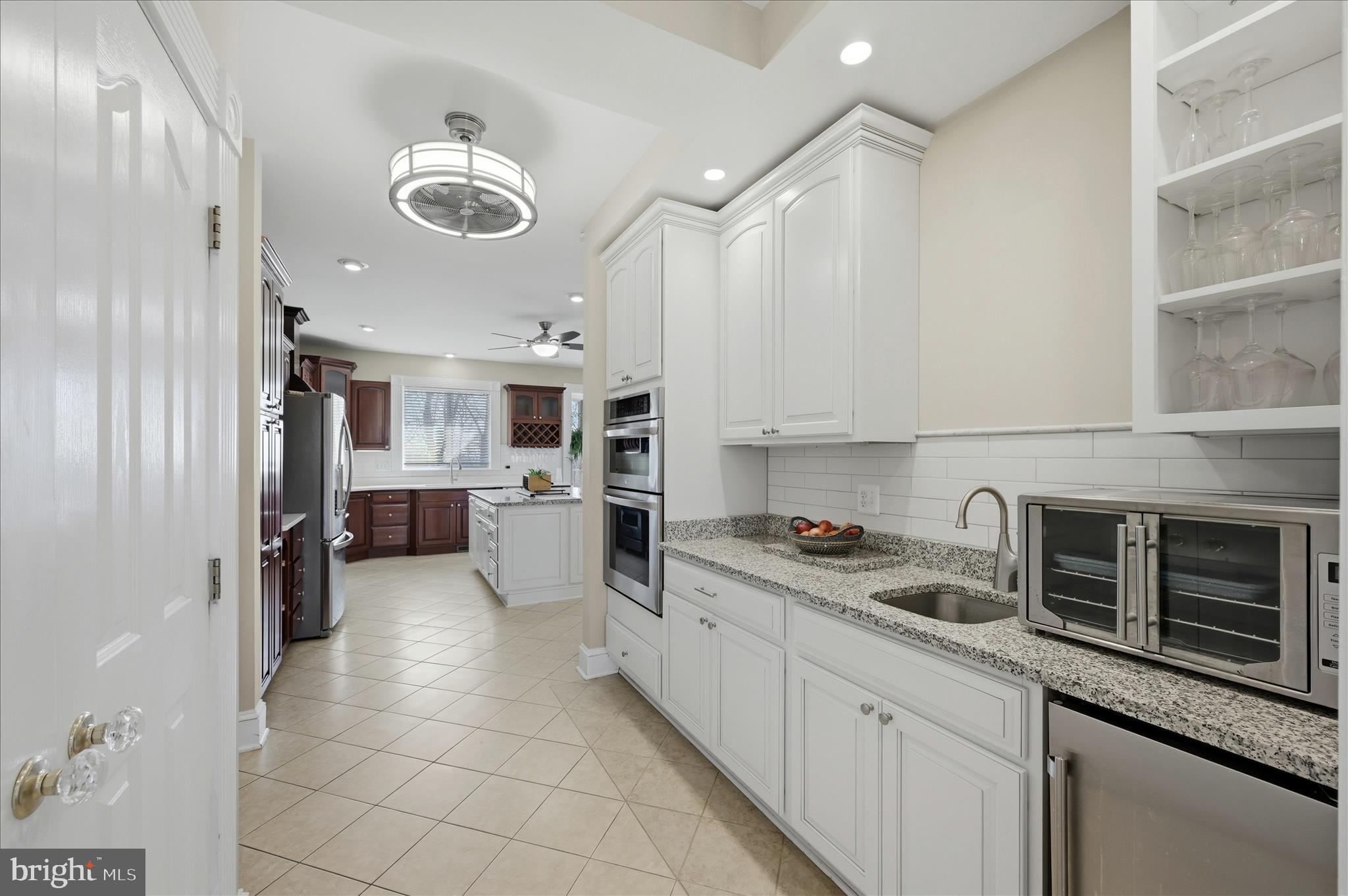 520 Clagett Street Southwest Leesburg, VA 20175 - Photo 29 of 94 Kitchen