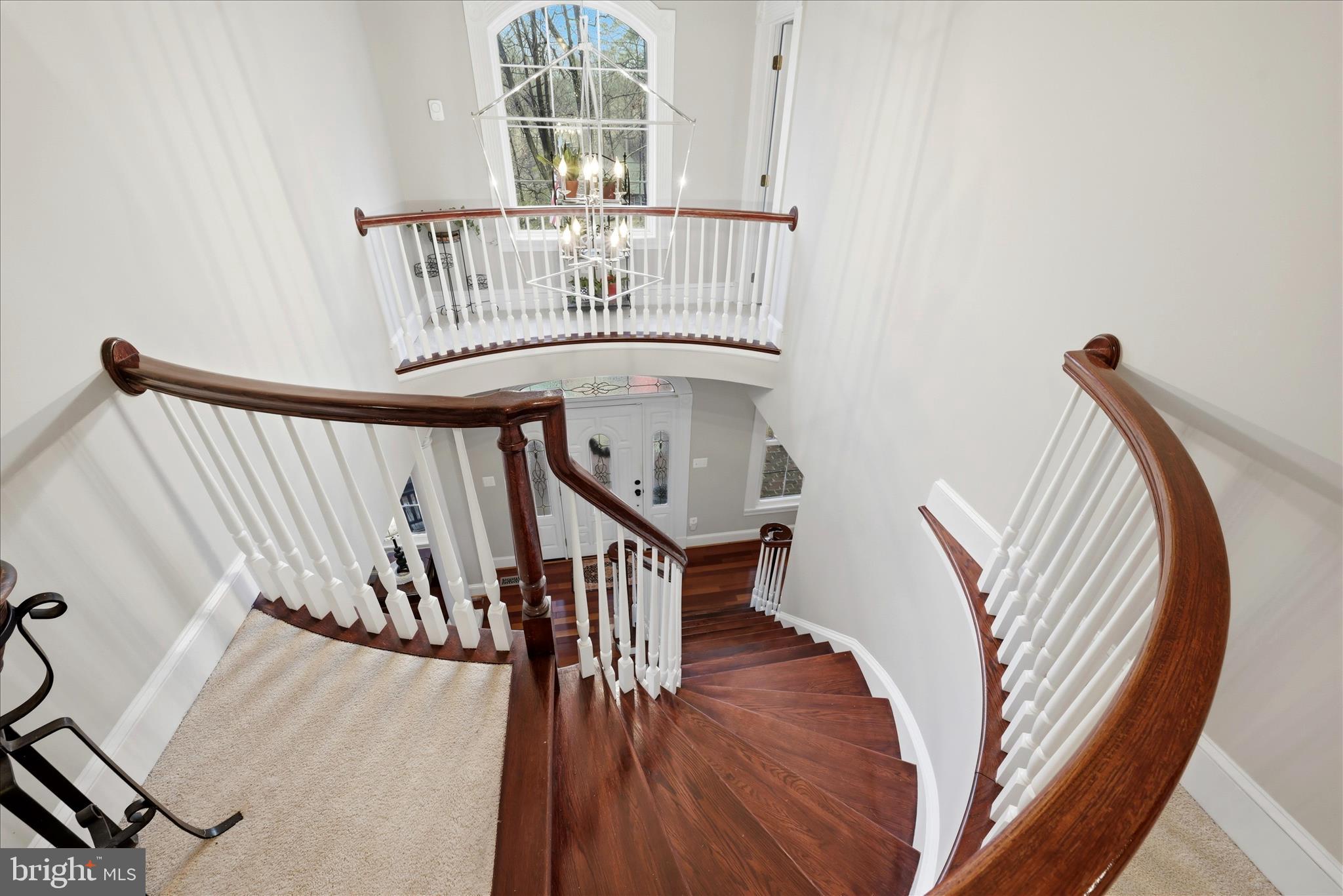 520 Clagett Street Southwest Leesburg, VA 20175 - Photo 36 of 94 Upstairs Landing