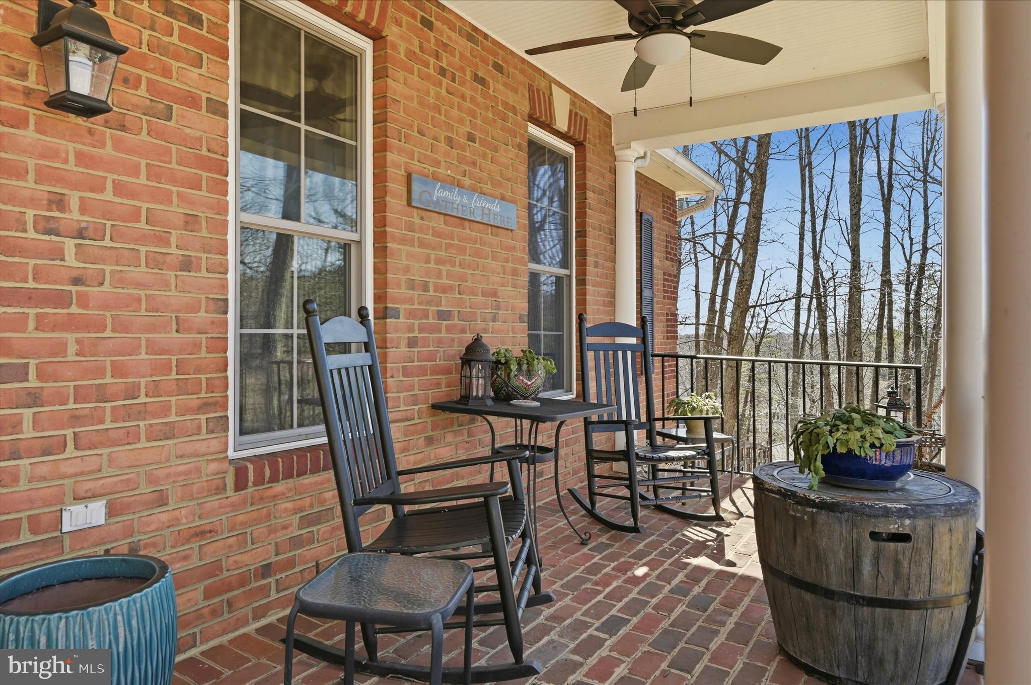 520 Clagett Street Southwest Leesburg, VA 20175 - Photo 5 of 94 Porch