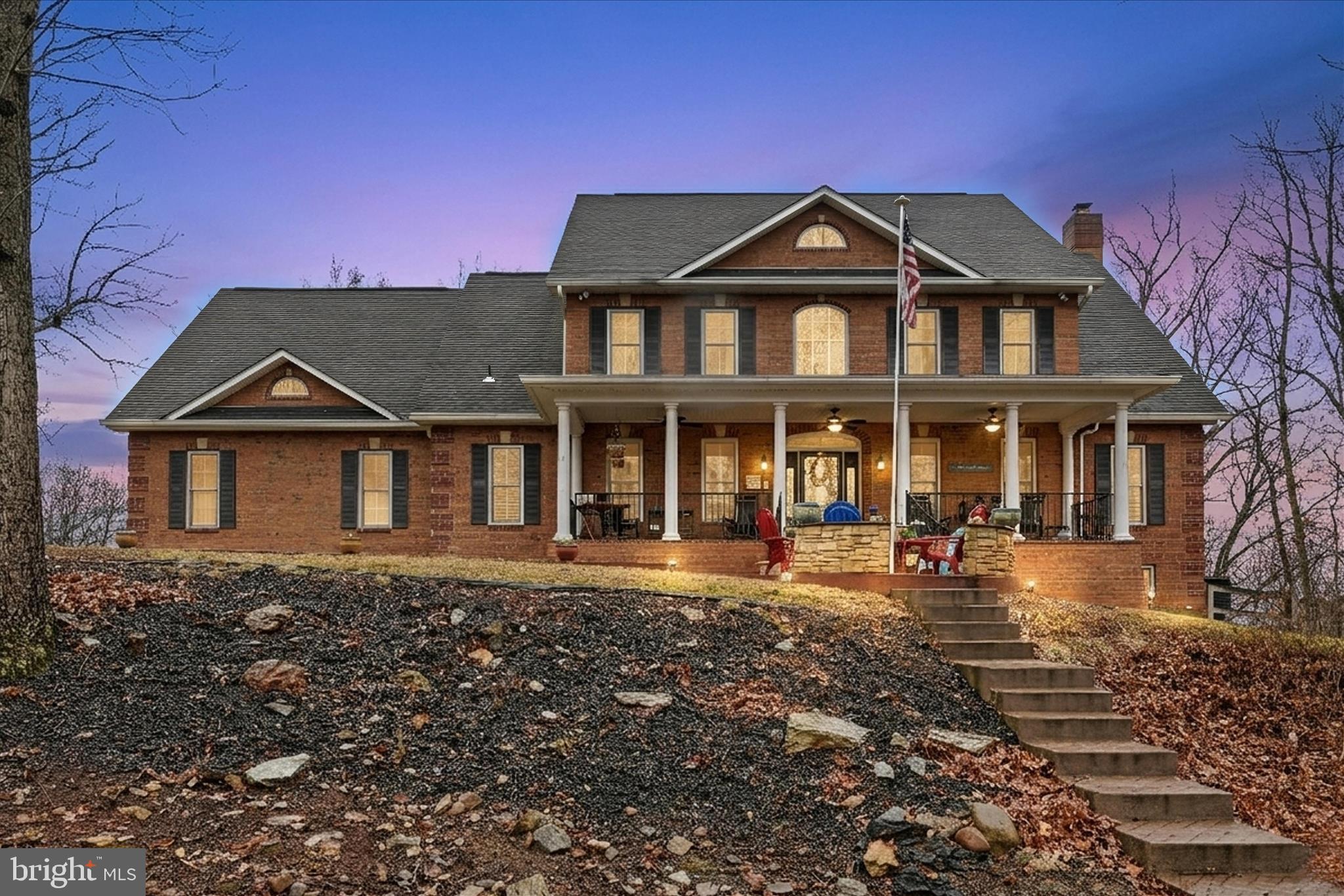 520 Clagett Street Southwest Leesburg, VA 20175 - Photo 78 of 94 Twilight