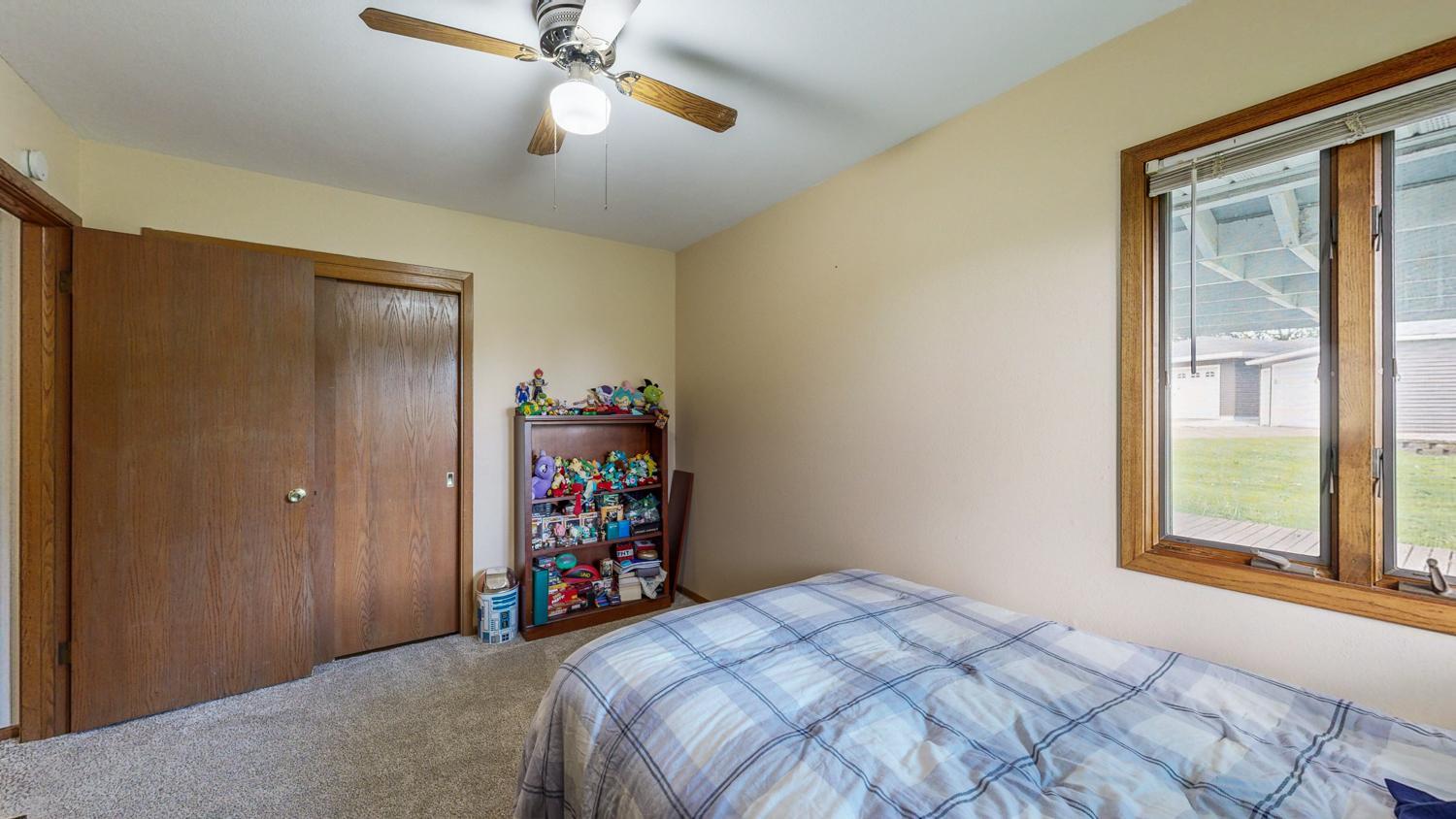 515 28th Street Southwest Rochester, MN 55902 - Photo 15 of 29