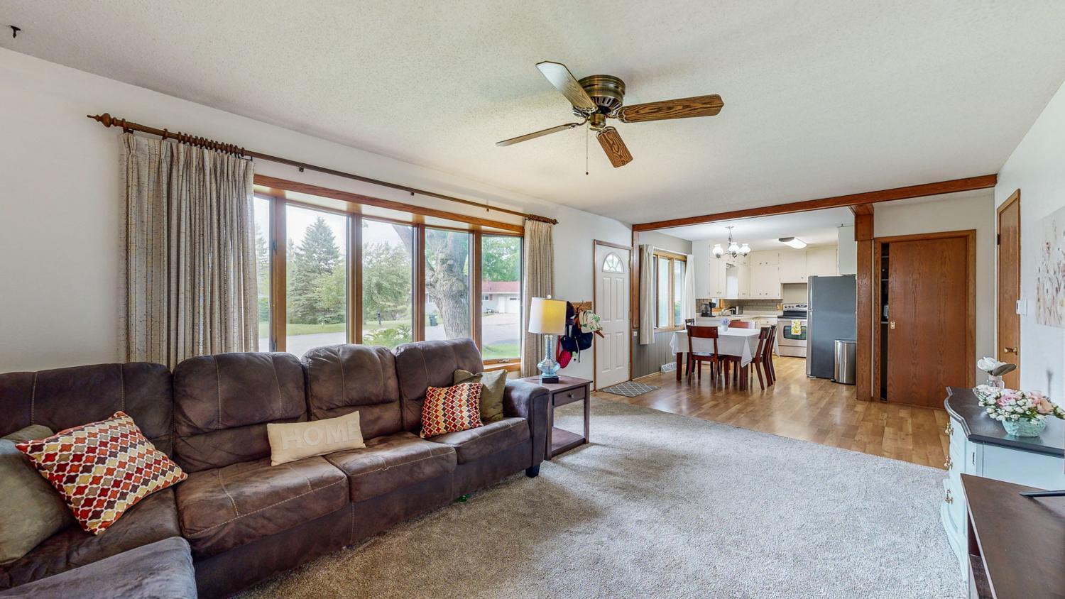 515 28th Street Southwest Rochester, MN 55902 - Photo 8 of 29