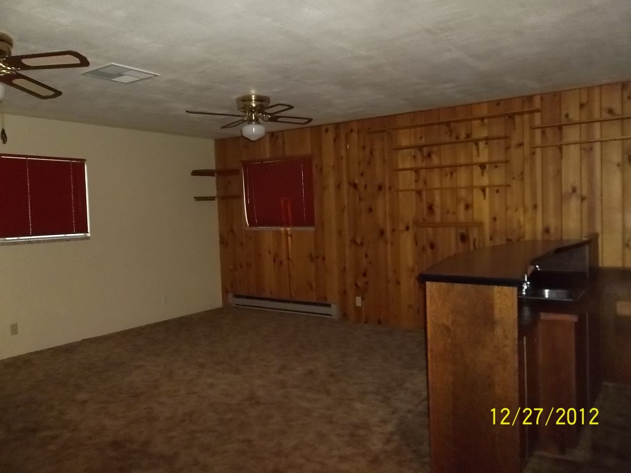 19366 Spring Gulch Road Anderson, CA 96007 - Photo 6 of 14 Family room