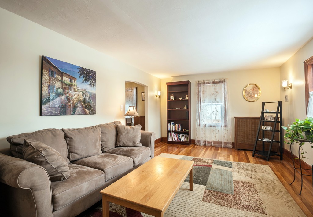 30 Fisher Road Dedham, MA 02026 - Photo 6 of 19 Gallery Image 6