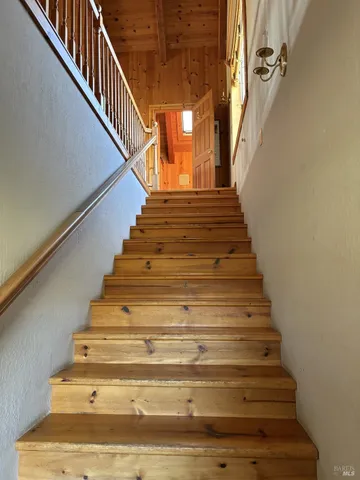 $1,200,000 | 2617 South Old Highway Road, Catheys Valley, CA 95306