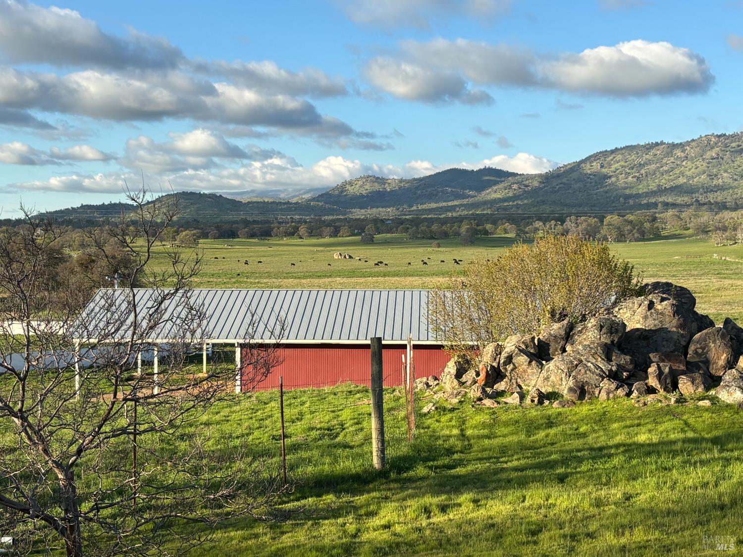 2617 South Old Highway Road Catheys Valley, CA 95306 - Photo 3 of 30